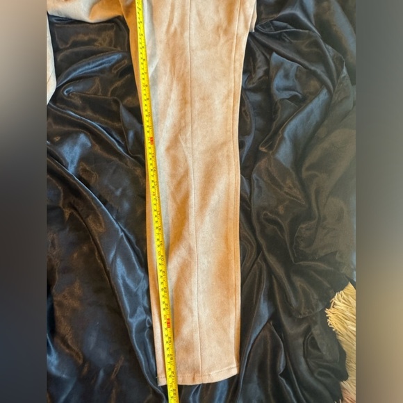 Blank NYC‎ Faux Suede Skinny Leggings With Zippers Size 30 NWT - Picture 11 of 12